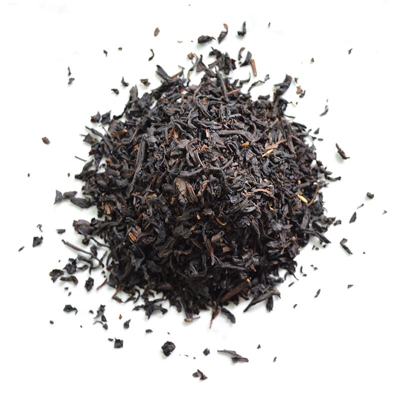texture of cranberry creme loose leaf black tea